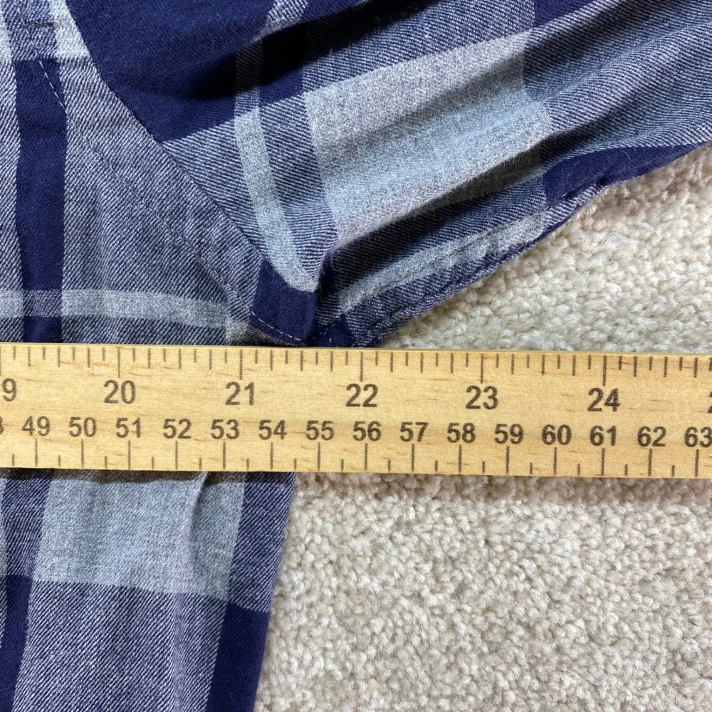 Banana Republic Flannel‎ Shirt Mens Medium Blue Grey Plaid Standard Fit Cotton